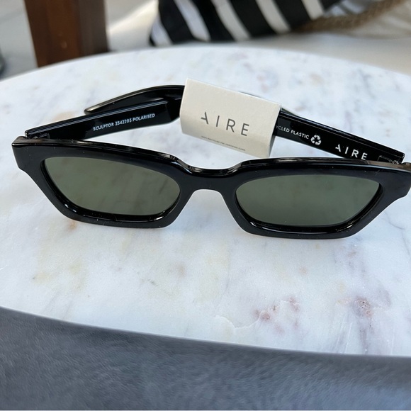 REVOLVE Accessories - Aire by Revolve Sunglasses